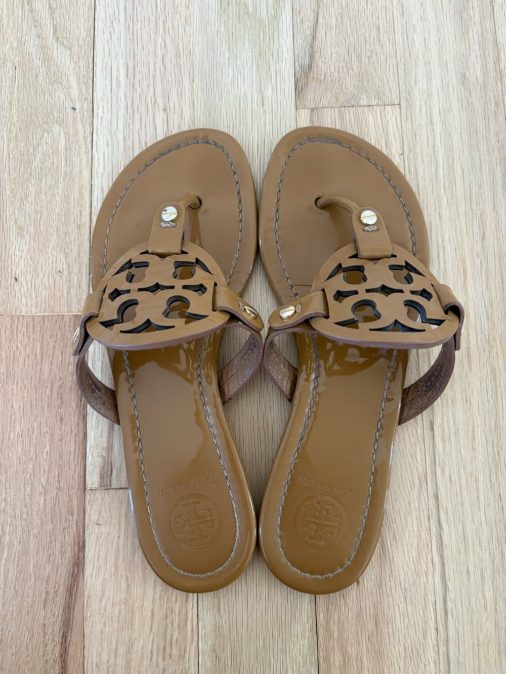 Tory Burch Tan Miller Patent Sandal - Picture 2 of 16